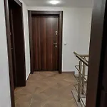Apartment Haus *