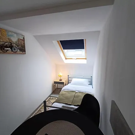 Apartment Haus *