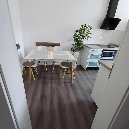 Апартаменты Haus *